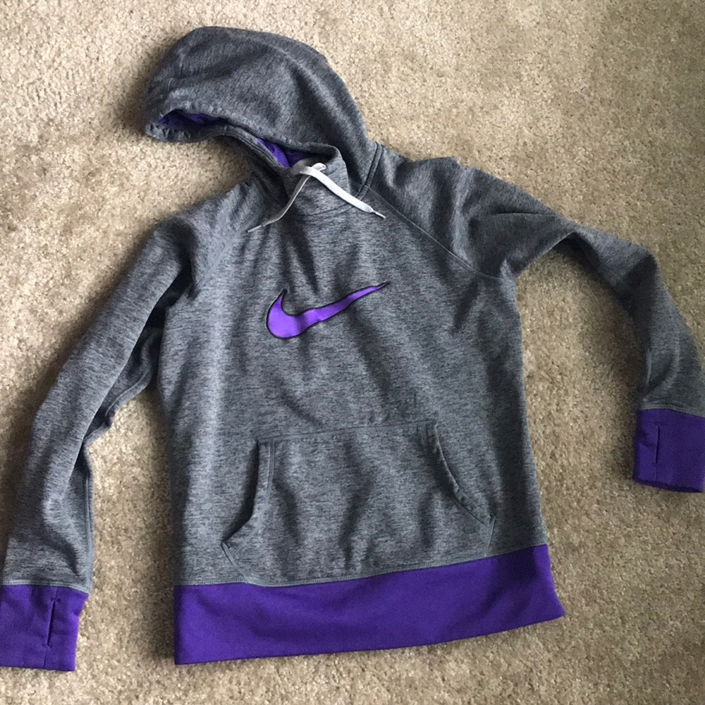 Grey & Purple Nike Therma fit hoodie